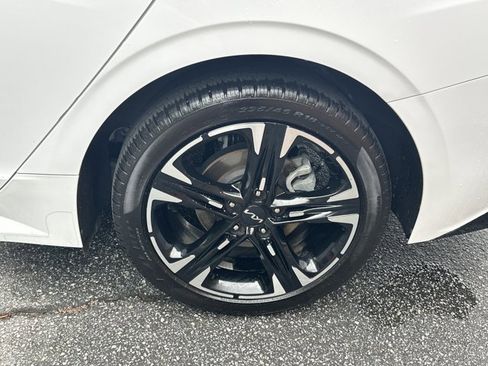 Used 2024 Kia K5 GT-Line w/ GT-Line Premium Package image 24