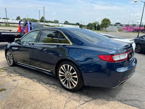 Used 2017 Lincoln Continental Reserve w/ Technology Package FWD image 5