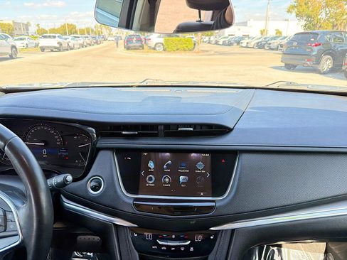 Used 2019 Cadillac XT5 Luxury image 20