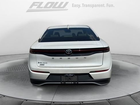 Used 2026 Toyota Crown AWD/4WD image 6