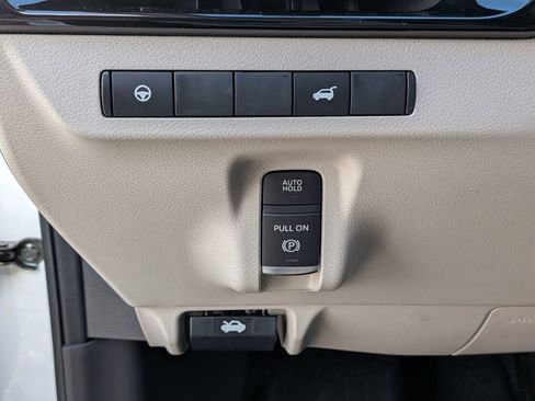 New 2026 Nissan Murano SL image 16