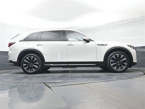Certified 2024 MAZDA CX-90 Plug-In Hybrid w/ Premium Plus image 38
