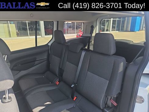 Used 2018 Ford Transit Connect XL FWD image 21