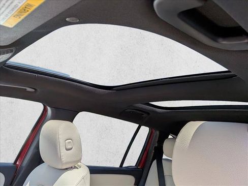 New 2026 Mercedes-Benz GLB 250 4MATIC image 15