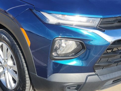 Used 2021 Chevrolet TrailBlazer LS image 12