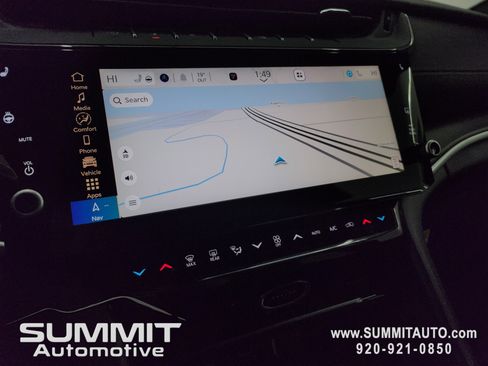 New 2026 Jeep Grand Cherokee Altitude image 11