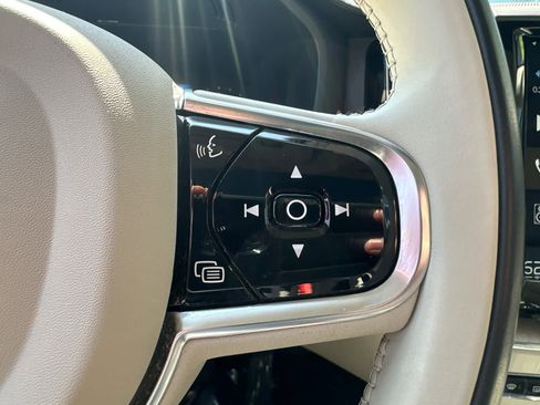 Used 2020 Volvo XC60 T5 Inscription w/ Protection Package Premier AWD/4WD image 11
