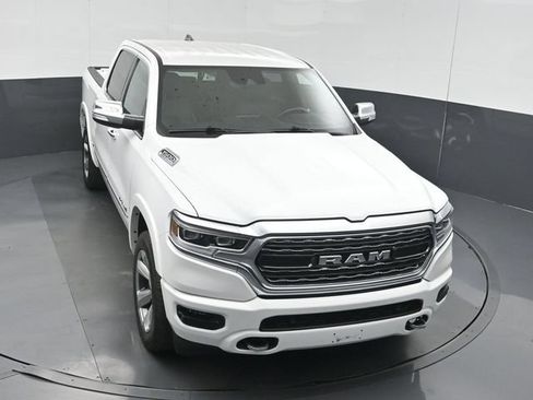 Used 2022 RAM 1500 Limited w/ Body Color Bumper Group AWD/4WD image 44