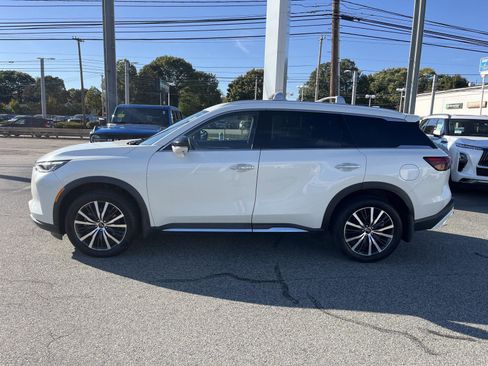 Certified 2022 INFINITI QX60 Sensory w/ Cargo Package image 6