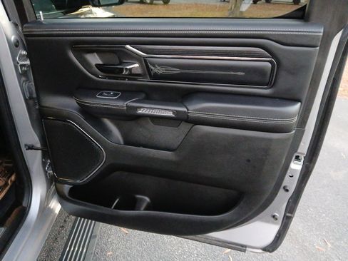 Certified 2022 RAM 1500 Limited image 29