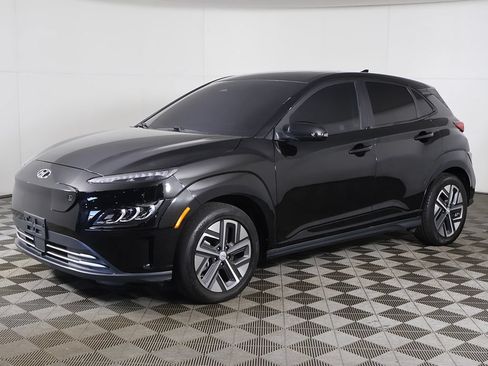 Used 2022 Hyundai Kona Limited w/ Cargo Package FWD image 10