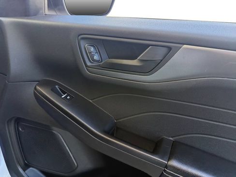 Used 2025 Ford Escape Active w/ Cold Weather Package FWD image 28