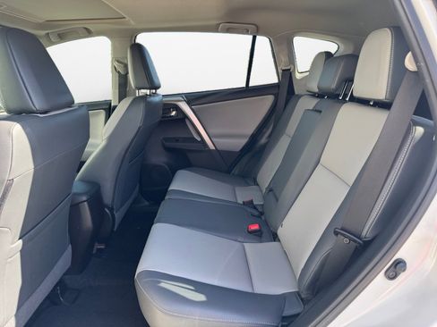 Used 2015 Toyota RAV4 Limited FWD image 16