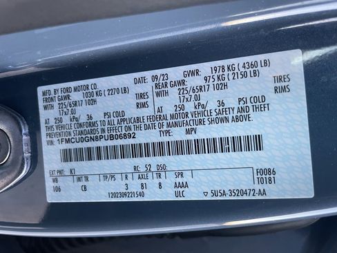 Used 2023 Ford Escape Active image 11