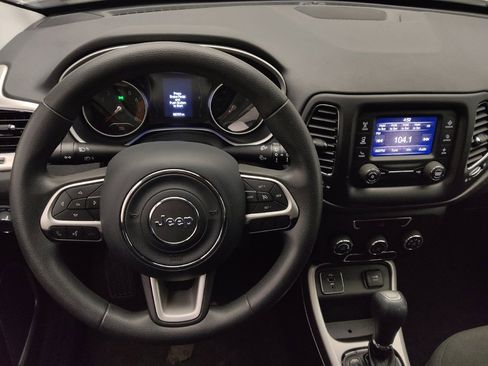 Used 2018 Jeep Compass Sport FWD image 22
