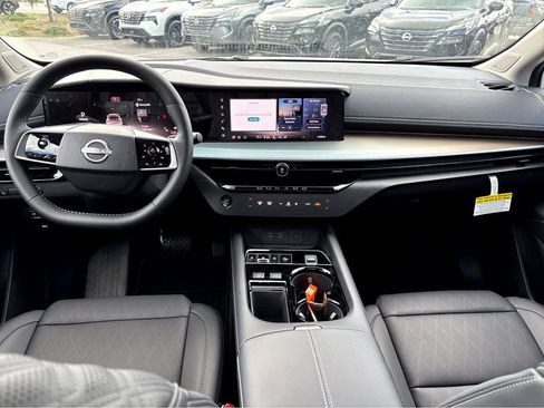 New 2026 Nissan Murano Platinum AWD/4WD image 4