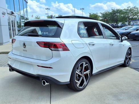 New 2025 Volkswagen GTI SE image 11