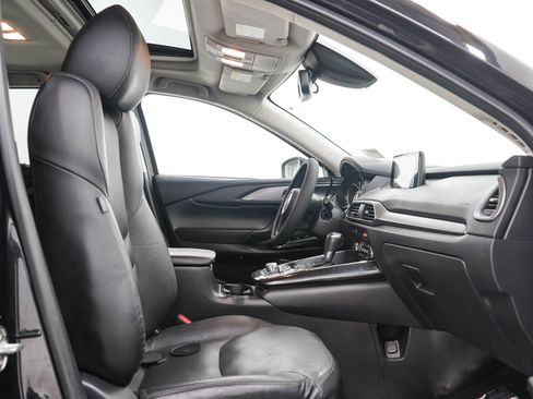 Used 2018 MAZDA CX-9 Touring w/ Touring Premium Package AWD/4WD image 13