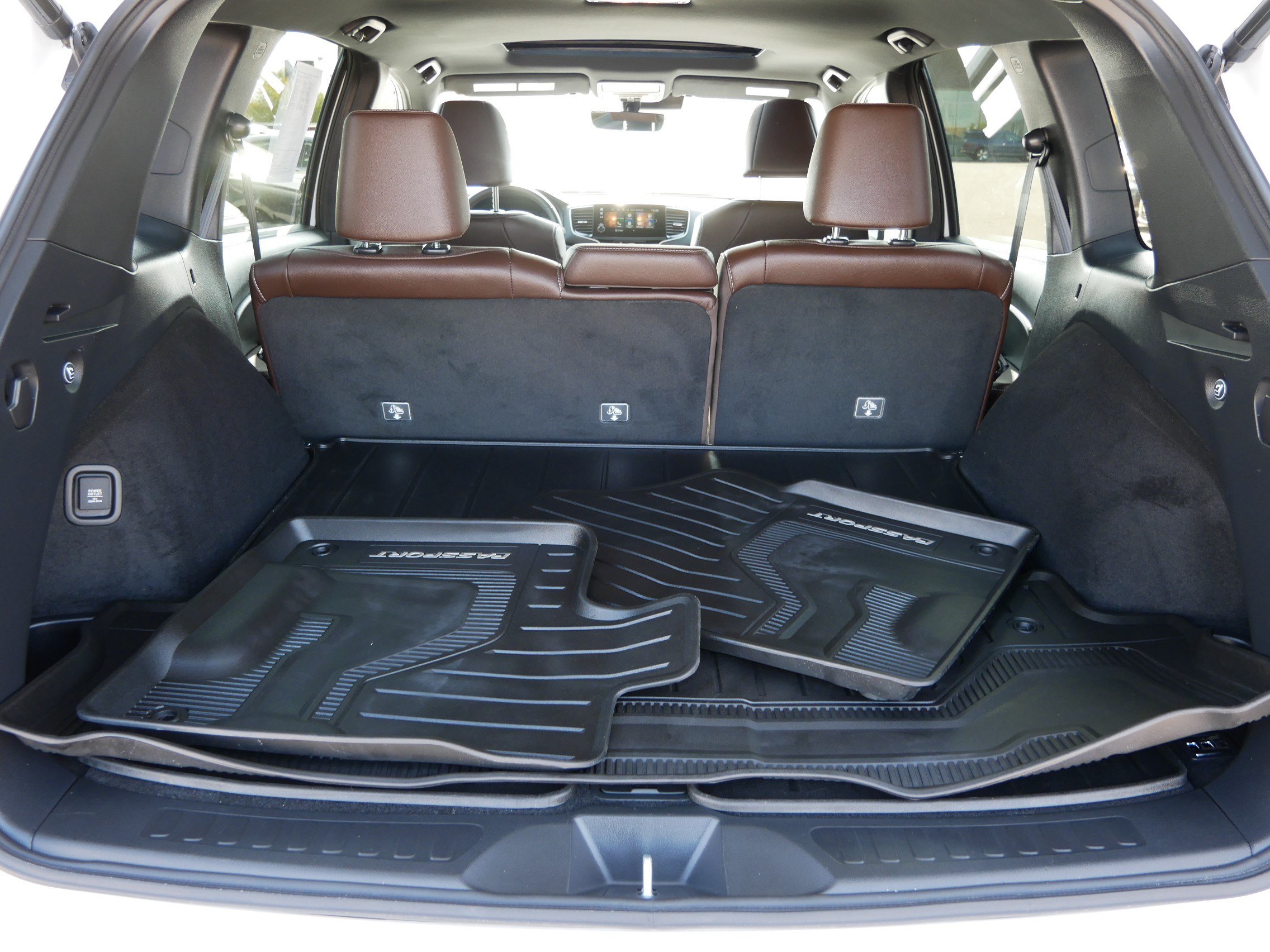 Used 2025 Honda Passport EX-L image 17