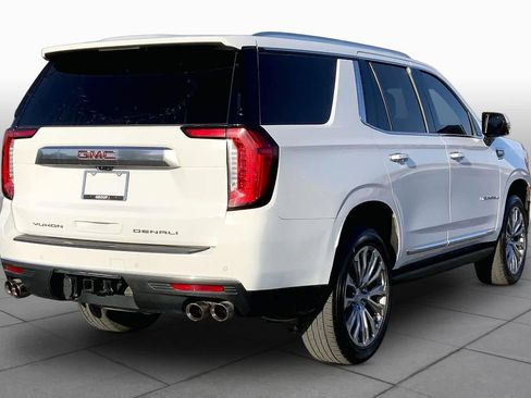 Used 2021 GMC Yukon Denali w/ Denali Ultimate Package AWD/4WD image 13
