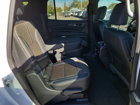 Used 2025 Chevrolet Traverse High Country w/ LPO, Floor Liner Package image 12