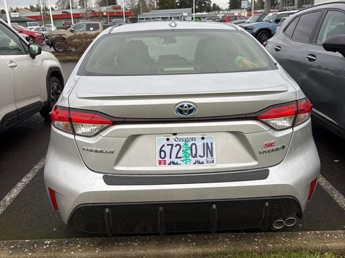 Certified 2024 Toyota Corolla SE image 5