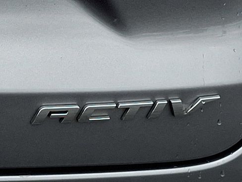 Used 2025 Chevrolet Trax ACTIV w/ Driver Confidence Package FWD image 30