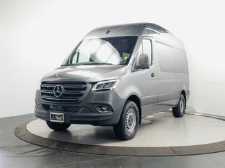 Used 2024 Mercedes-Benz Sprinter 2500 video 3