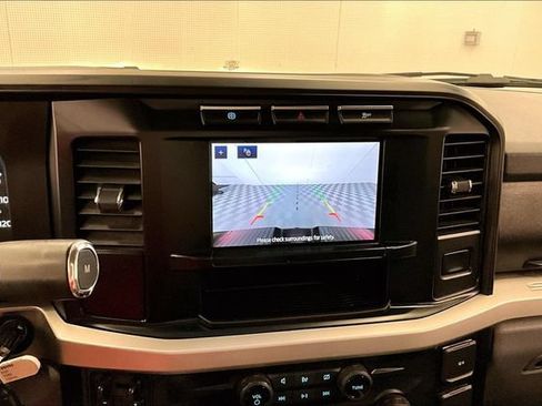 Used 2023 Ford F350 XLT AWD/4WD image 29