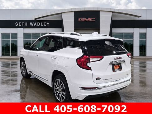 Used 2024 GMC Terrain Denali AWD/4WD image 5