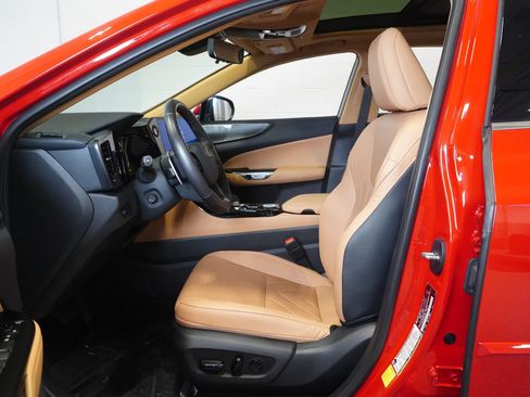 Used 2024 Lexus NX 350h AWD w/ Vision Package image 11