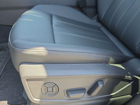 New 2026 Audi Q5 Premium image 28