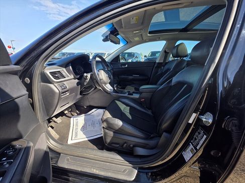Used 2019 Kia Optima S w/ S Panoramic Sunroof Package FWD image 12