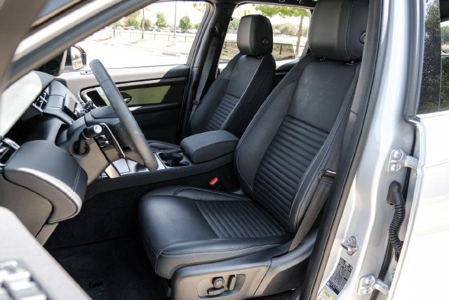 Used 2026 Land Rover Discovery Sport Landmark AWD/4WD image 42