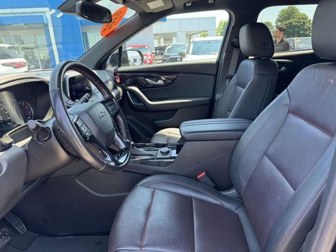 Used 2019 Chevrolet Blazer RS w/ Sun and Wheels Package AWD/4WD image 18