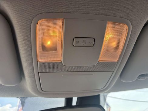 Used 2023 Kia Soul S FWD image 30