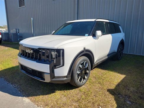 New 2027 Kia Telluride S image 3