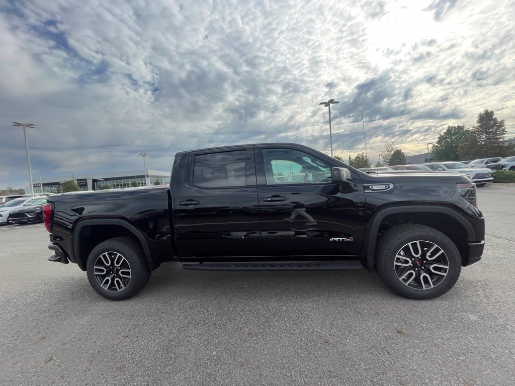 New 2026 GMC Sierra 1500 AT4 w/ AT4 Premium Package AWD/4WD image 5
