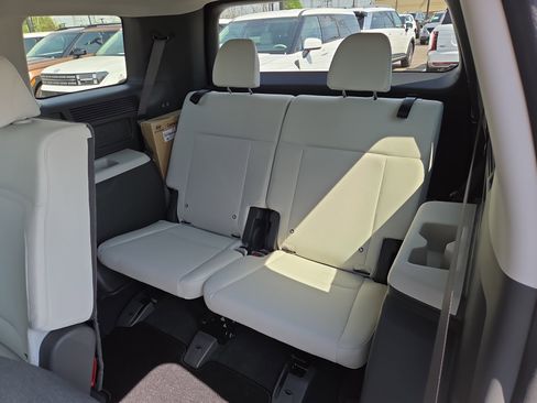 New 2026 Hyundai Santa Fe SE FWD image 8
