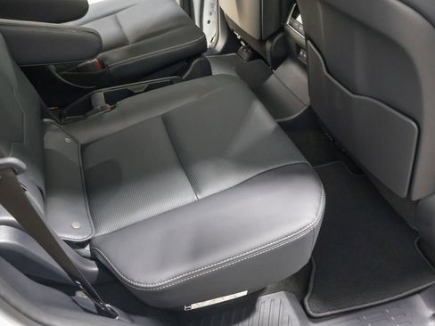 Used 2026 Lexus GX 550 w/ Accessory Package (2T) image 42