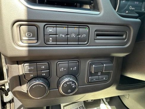 Used 2021 Chevrolet Tahoe LT w/ LT Signature Package AWD/4WD image 27