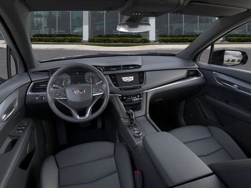New 2025 Cadillac XT6 Luxury image 15