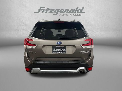 Used 2024 Subaru Forester Touring w/ POP Package 3 AWD/4WD image 4