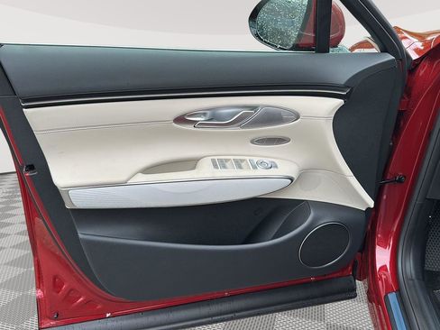 New 2026 Genesis GV70 2.5T Advanced AWD/4WD image 19