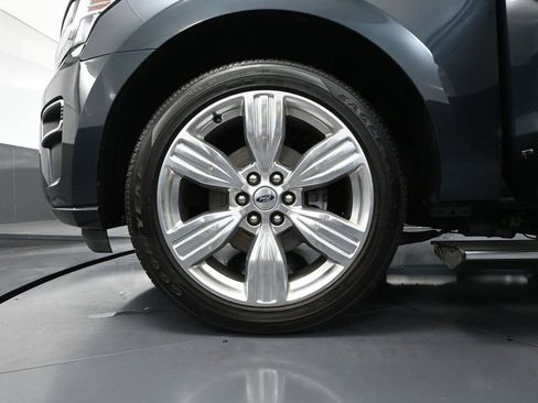 Used 2023 Ford Expedition Platinum image 16