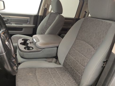Used 2019 RAM 1500 Big Horn AWD/4WD image 17