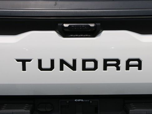 Used 2022 Toyota Tundra SR w/ SR Tow Package RWD image 5