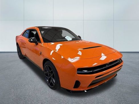 Used 2026 Dodge Charger Scat Pack AWD/4WD image 4