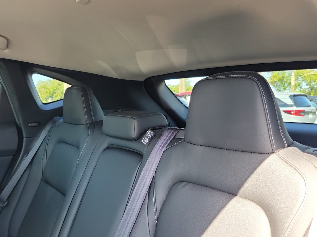 Used 2025 Nissan Murano SV FWD image 16