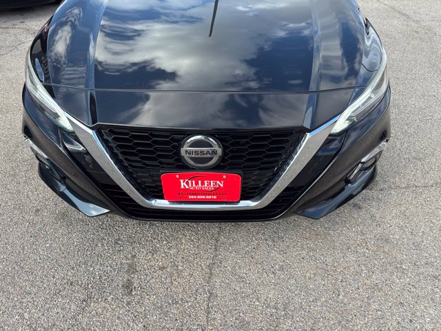 Used 2019 Nissan Altima 2.5 Platinum FWD image 2